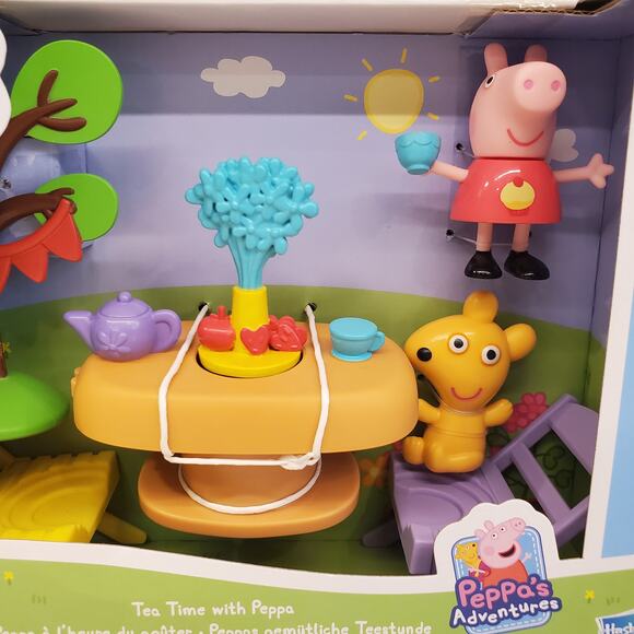 Peppa Pig Tea Time with Peppa Playset Peppa's Adventures Peppa Pig Tea Party Set - Picture 2 of 8